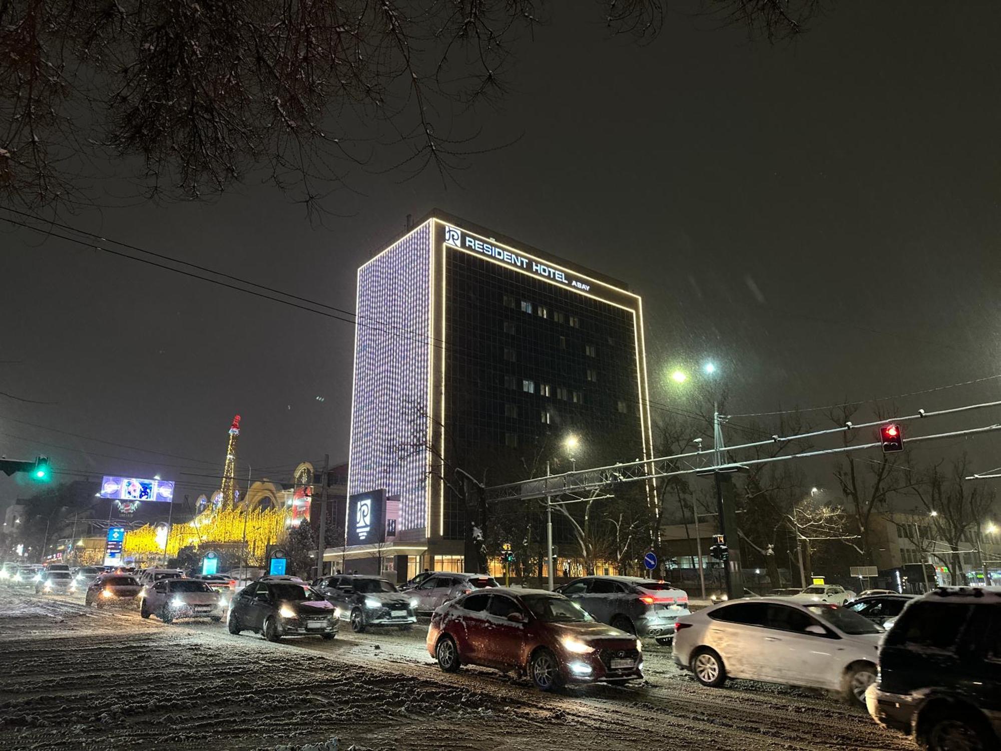 Resident Hotel Abay Almaty Luaran gambar