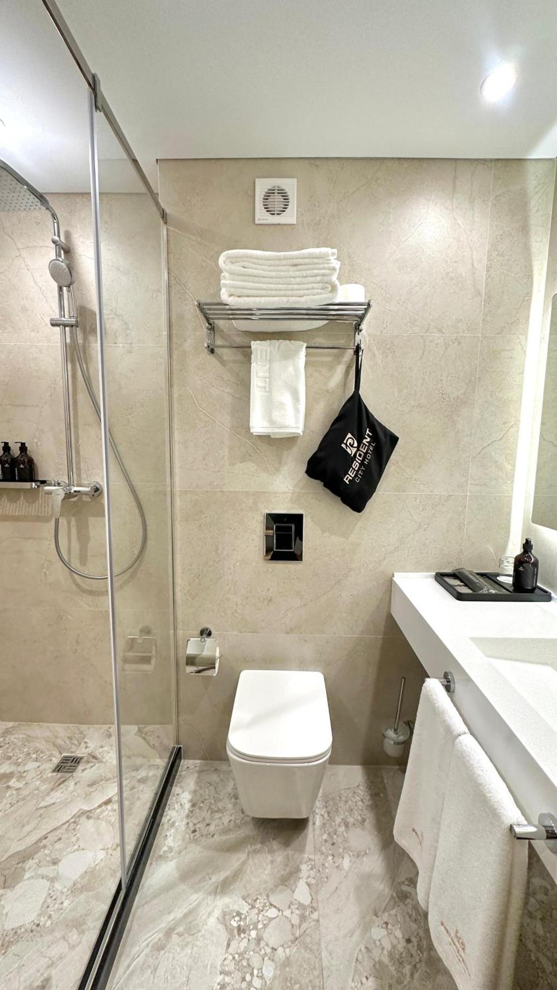 Resident Hotel Abay Almaty Luaran gambar