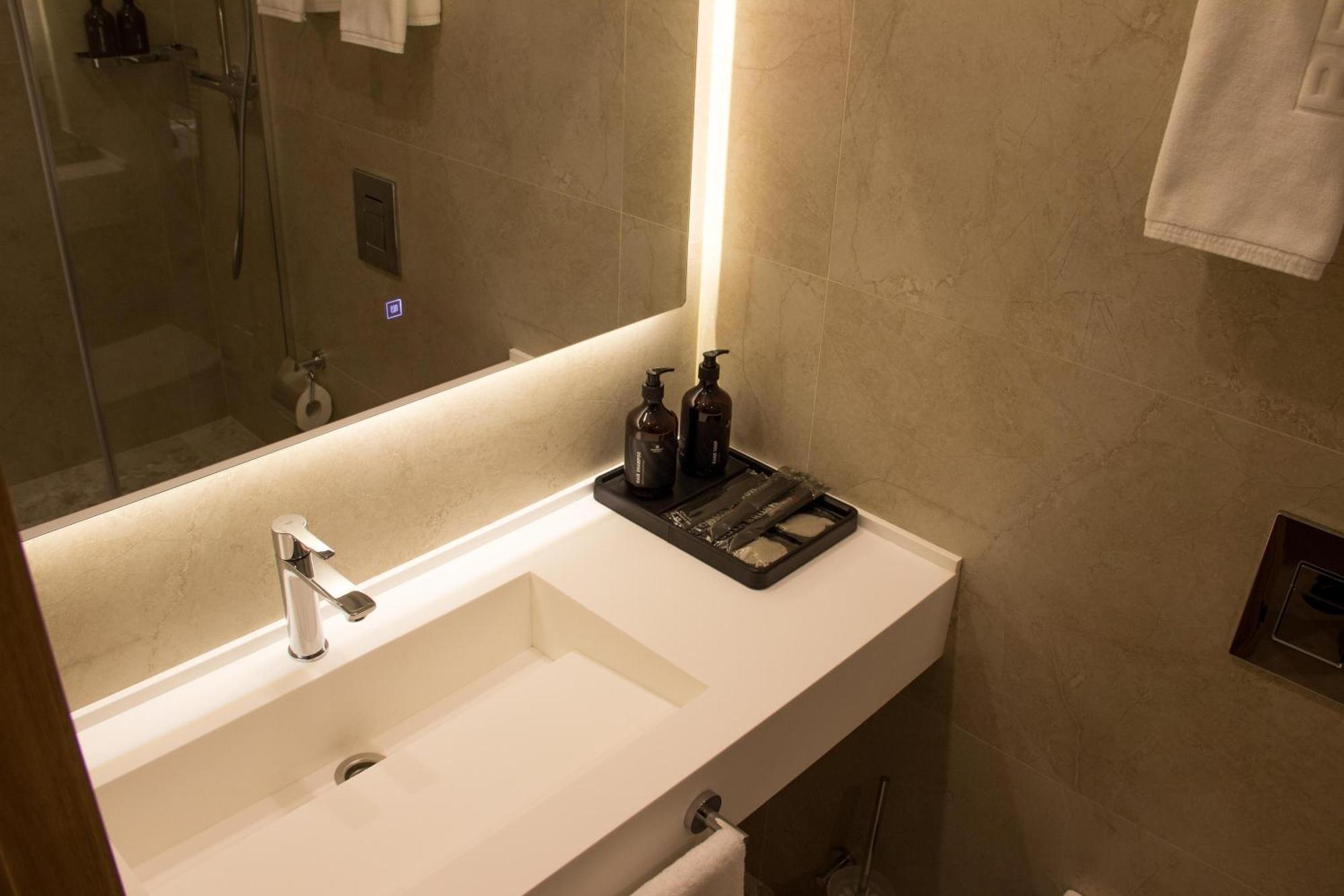 Resident Hotel Abay Almaty Luaran gambar