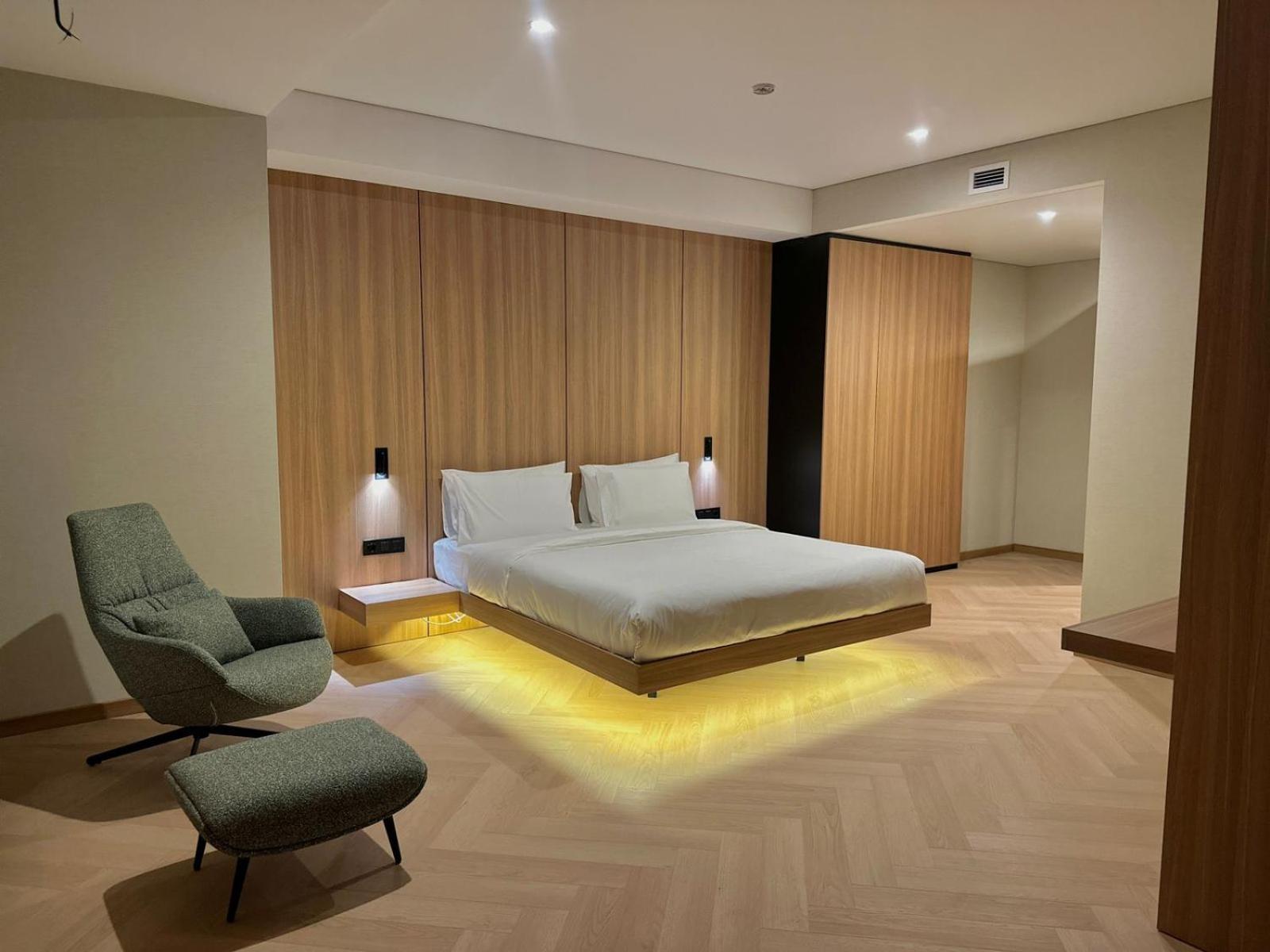 Resident Hotel Abay Almaty Luaran gambar