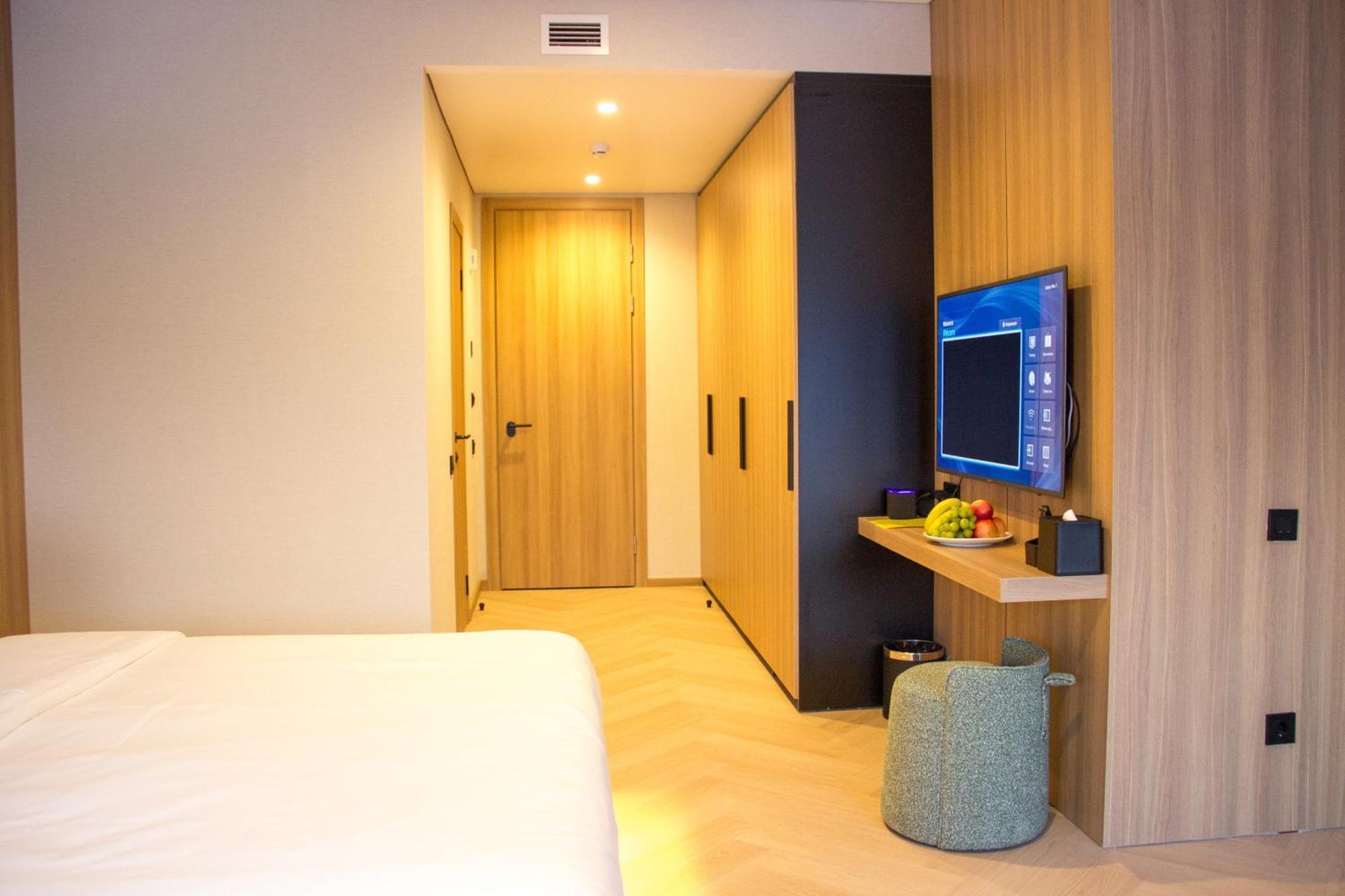 Resident Hotel Abay Almaty Luaran gambar