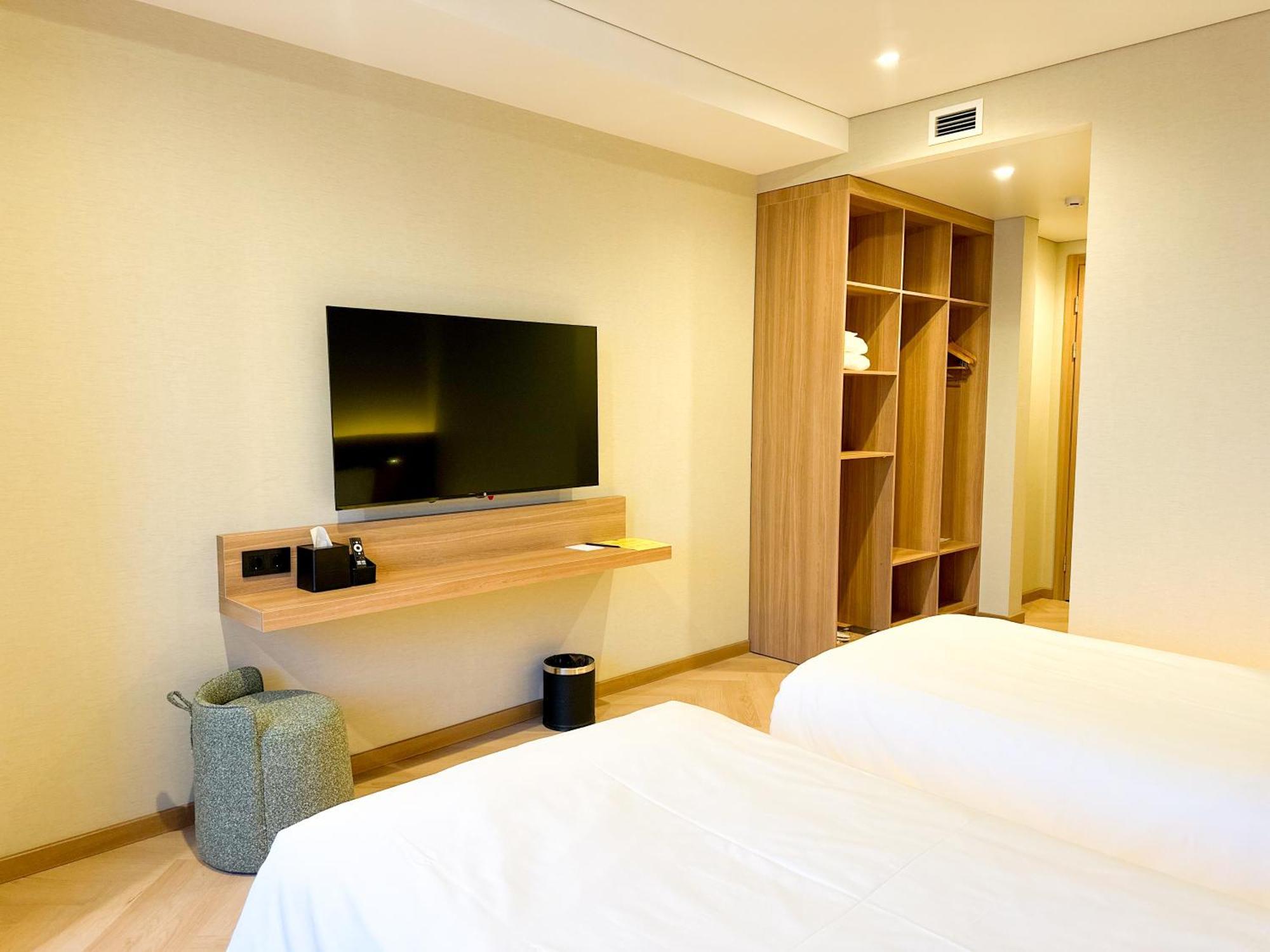 Resident Hotel Abay Almaty Luaran gambar