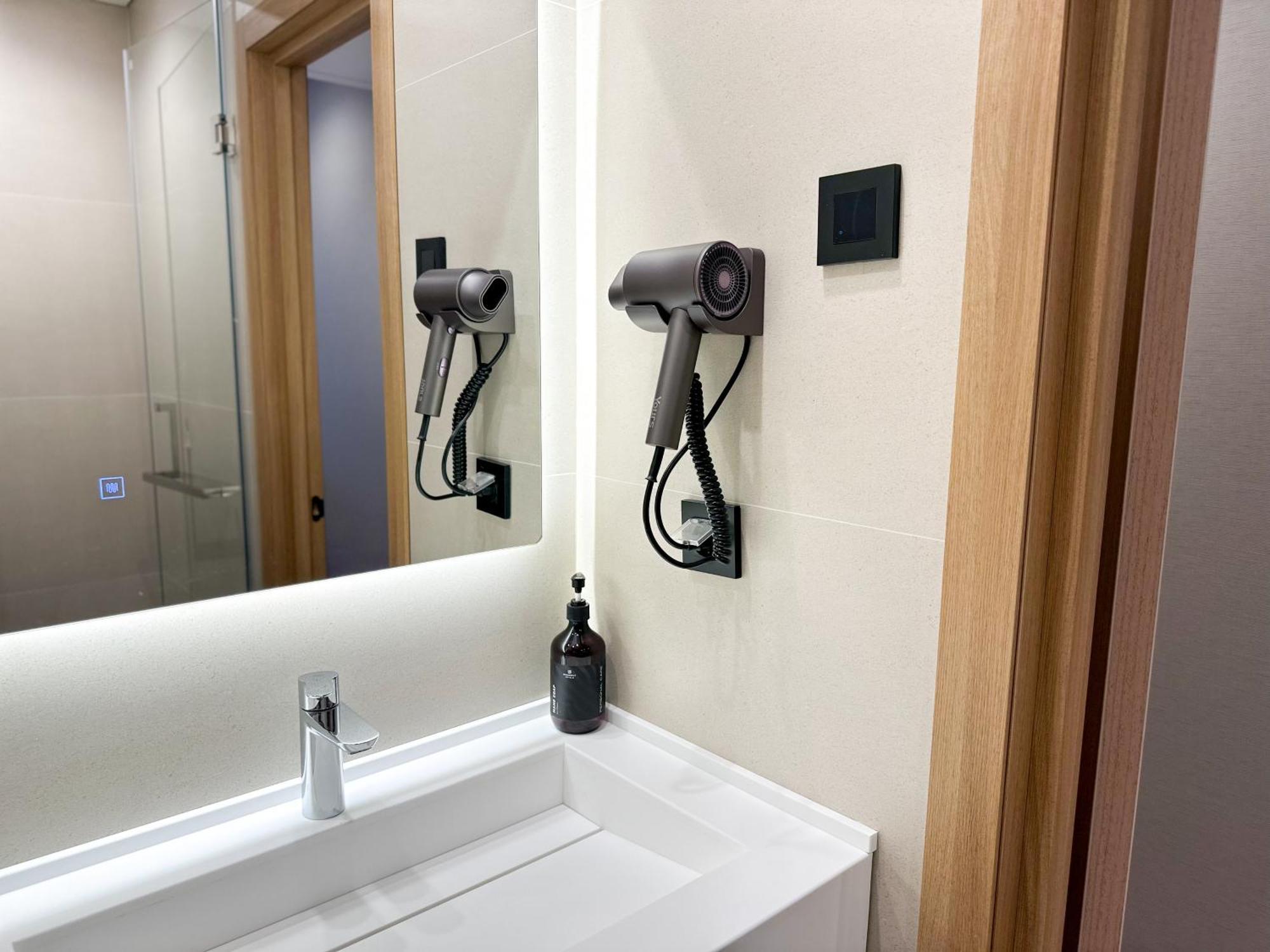 Resident Hotel Abay Almaty Luaran gambar